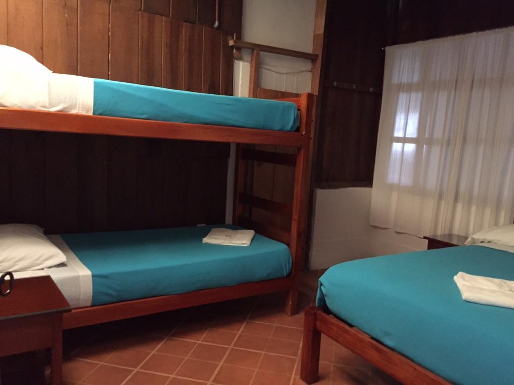 Puerto Misahuallí Hostal El Paisano الغرفة الصورة